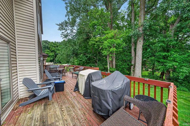 2208 Cambridge Drive, Goshen, IN 46528