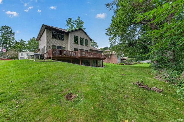 2208 Cambridge Drive, Goshen, IN 46528
