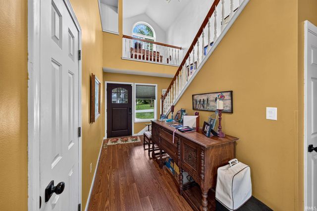 2208 Cambridge Drive, Goshen, IN 46528