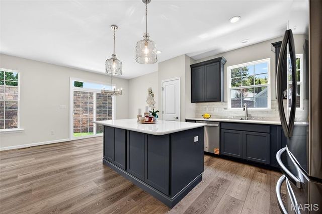 107 Quail Bluff Court, Wentzville, MO 63385