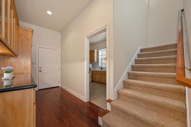 8484 Cobble Creek Ln, Orangevale, CA 95662