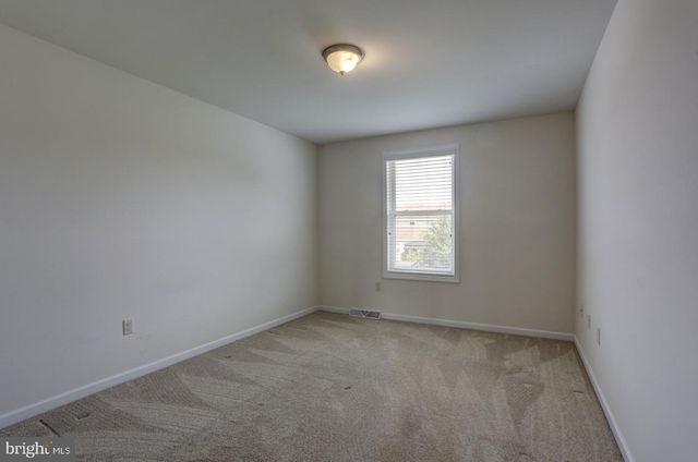 631 SUNFLOWER ST, New Holland, PA 17557