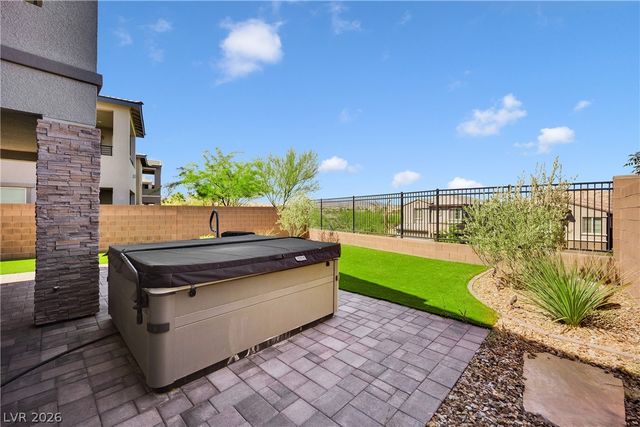171 Strada Fontana, Henderson, NV 89011