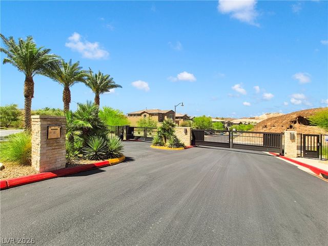 171 Strada Fontana, Henderson, NV 89011