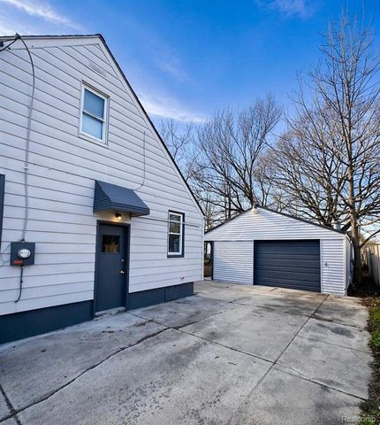 934 Campbell Street, Flint, MI 48507