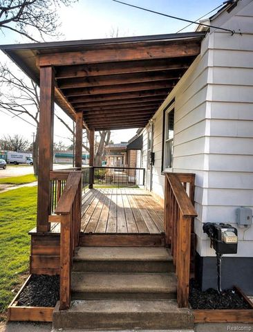 934 Campbell Street, Flint, MI 48507