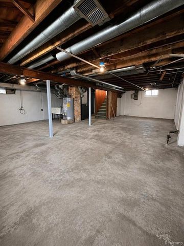934 Campbell Street, Flint, MI 48507