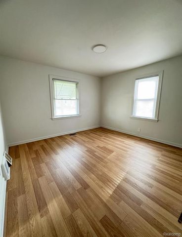 934 Campbell Street, Flint, MI 48507