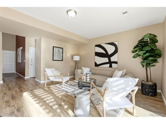 9865 Buffalo St, Firestone, CO 80504