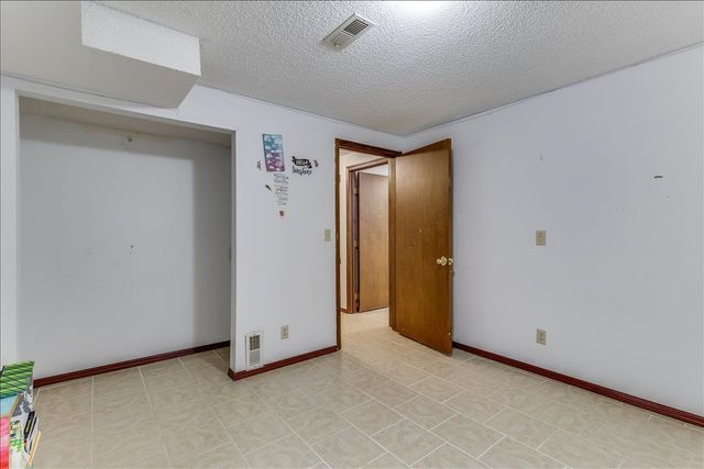 2007 N Wood, Wichita, KS 67212