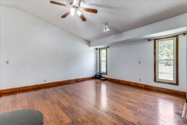 2007 N Wood, Wichita, KS 67212