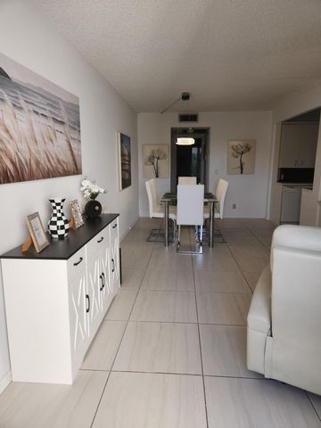 3059 Ainslie Drive D, Boca Raton, FL 33434