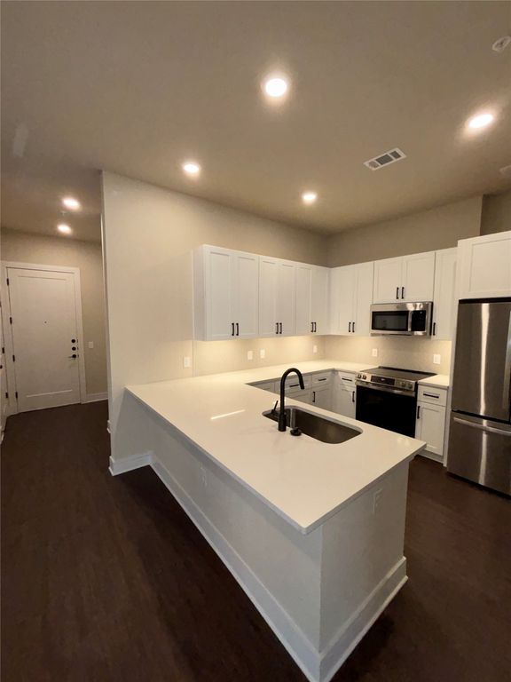 111 Town Place 1450, Fairview, TX 75069