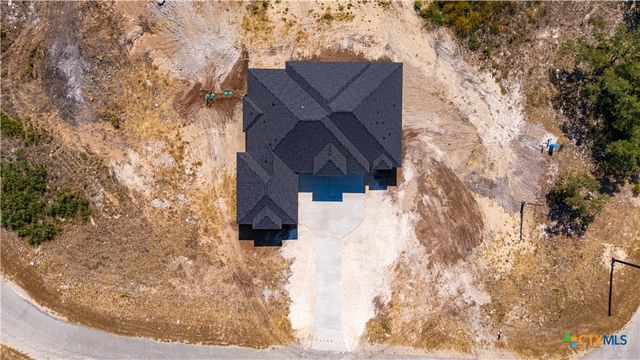 106 County Road 2730, Mico, TX 78056