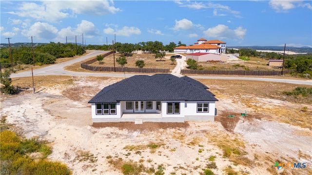 106 County Road 2730, Mico, TX 78056