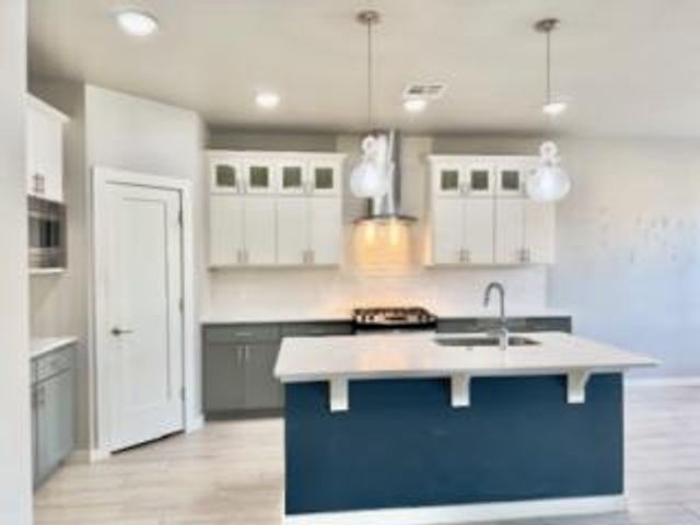 605 NW 179th Circle, Edmond, OK 73012