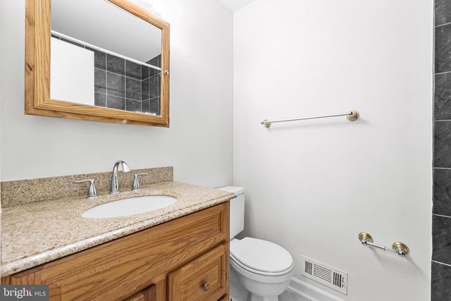 7410 RHONDDA DR, Lorton, VA 22079