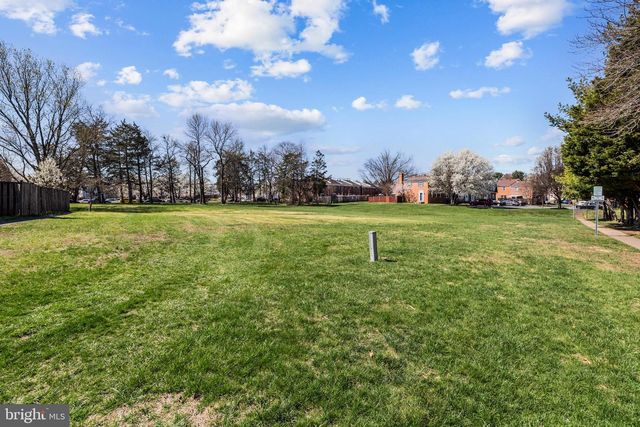 7410 RHONDDA DR, Lorton, VA 22079