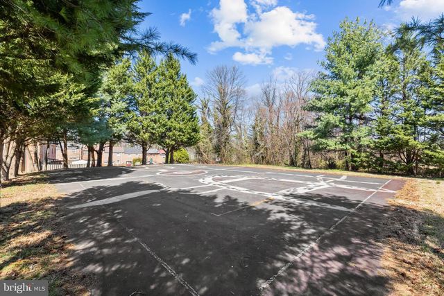 7410 RHONDDA DR, Lorton, VA 22079