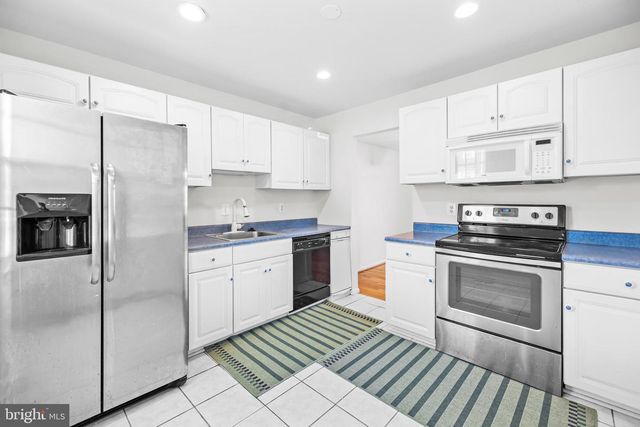 7410 RHONDDA DR, Lorton, VA 22079