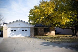 717 Mills Avenue, Dumas, TX 79029