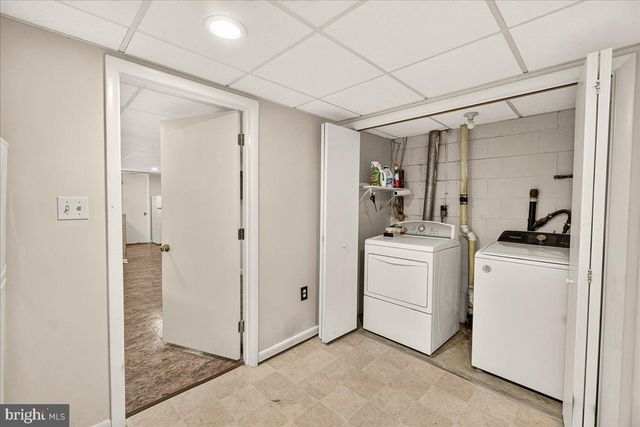 1752 ROHRERSVILLE RD, Knoxville, MD 21758