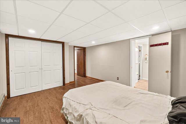 1752 ROHRERSVILLE RD, Knoxville, MD 21758