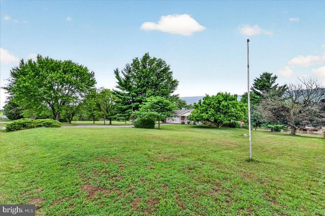 1752 ROHRERSVILLE RD, Knoxville, MD 21758
