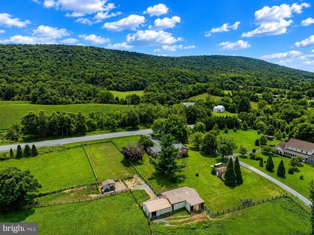 1752 ROHRERSVILLE RD, Knoxville, MD 21758