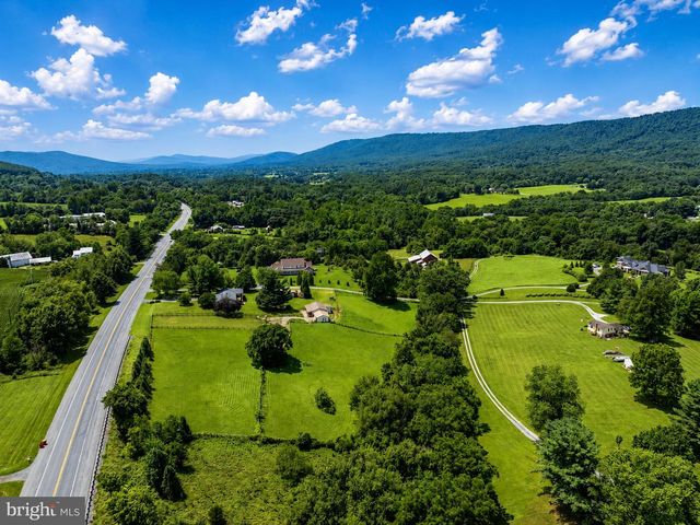 1752 ROHRERSVILLE RD, Knoxville, MD 21758