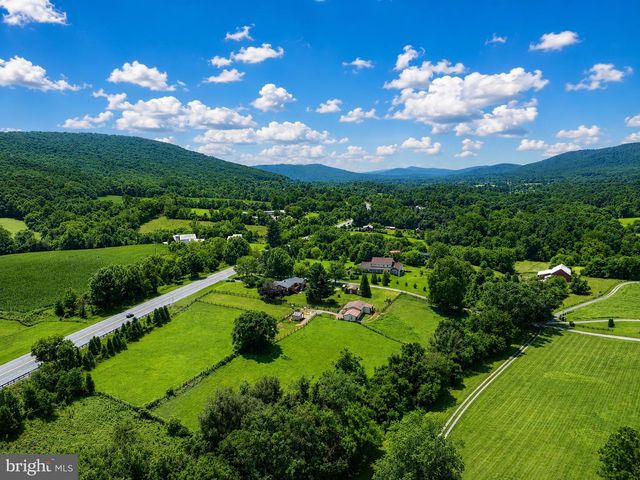 1752 ROHRERSVILLE RD, Knoxville, MD 21758