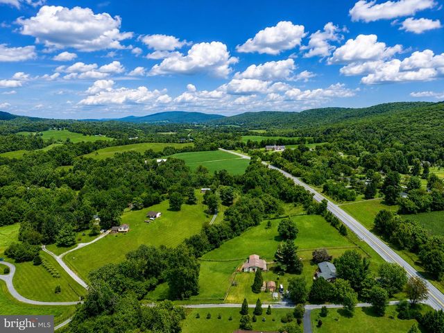1752 ROHRERSVILLE RD, Knoxville, MD 21758
