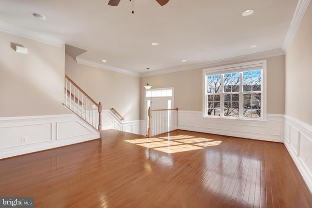 42726 TUNSTALL TER, Ashburn, VA 20147