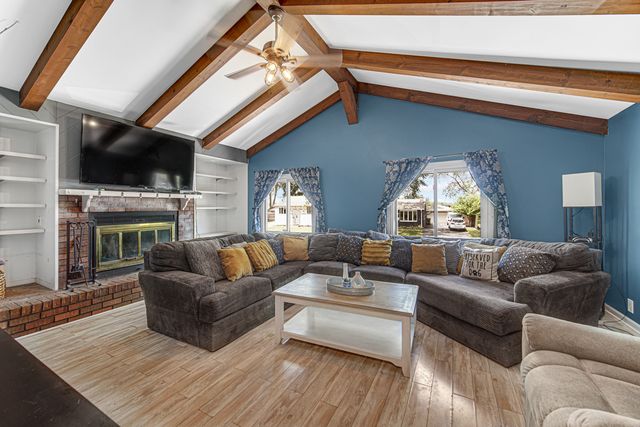 676 Marine Drive, Wauconda, IL 60084