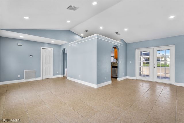 1715 NE 2nd AVE, Cape Coral, FL 33909