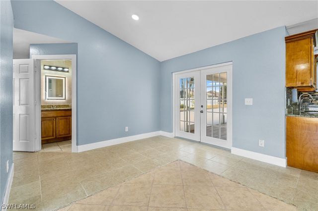 1715 NE 2nd AVE, Cape Coral, FL 33909