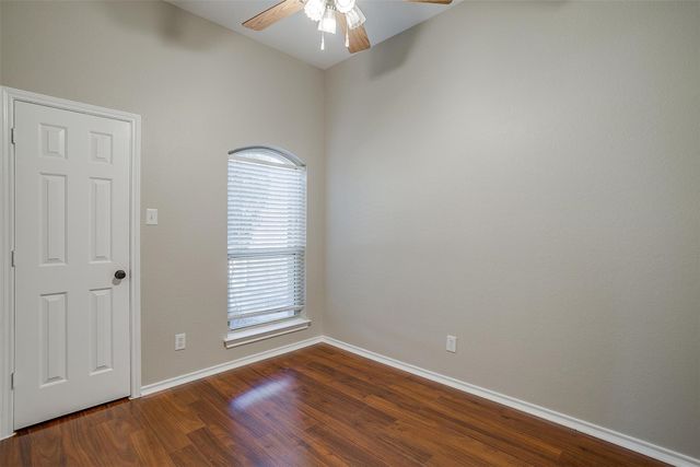 837 NW Park Meadow Lane, Burleson, TX 76028