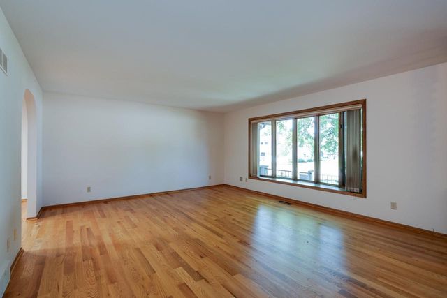 1025 Chapin Lane, Stoughton, WI 53589