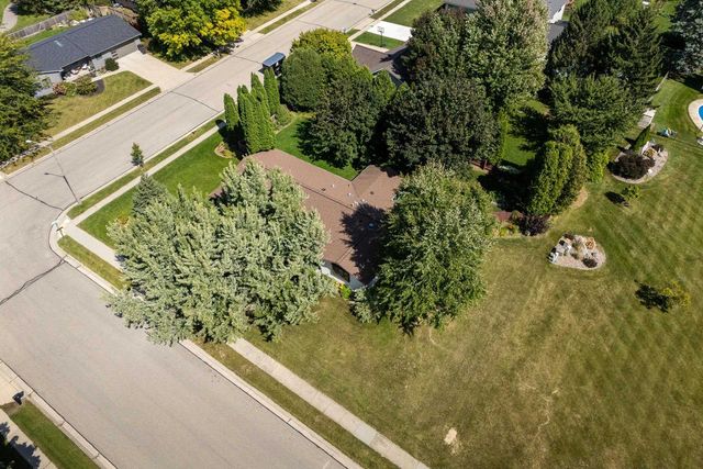 1025 Chapin Lane, Stoughton, WI 53589