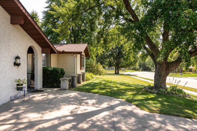 1025 Chapin Lane, Stoughton, WI 53589
