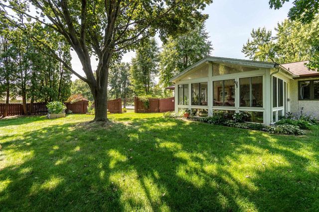 1025 Chapin Lane, Stoughton, WI 53589
