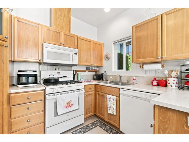 5264 Ne 121ST Ave W245, Vancouver, WA 98682