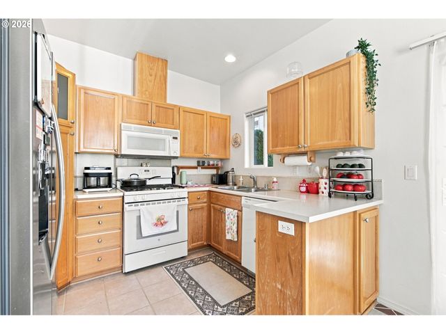 5264 Ne 121ST Ave W245, Vancouver, WA 98682