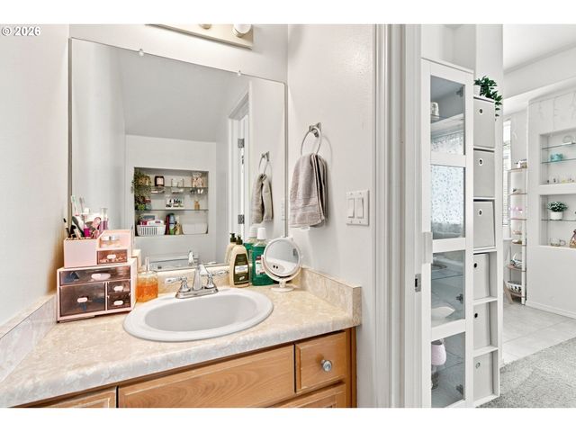 5264 Ne 121ST Ave W245, Vancouver, WA 98682