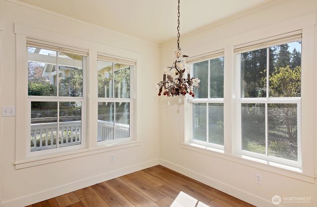 1074 Village Loop, Langley, WA 98260