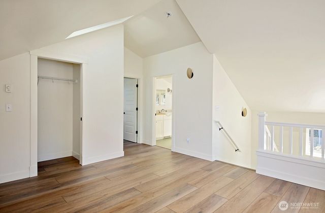 1074 Village Loop, Langley, WA 98260