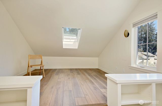 1074 Village Loop, Langley, WA 98260