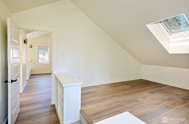 1074 Village Loop, Langley, WA 98260