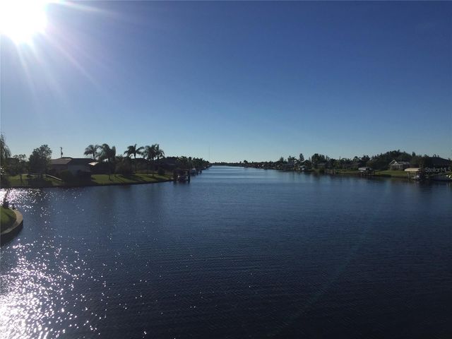 8096 ANTWERP CIRCLE, Port Charlotte, FL 33981