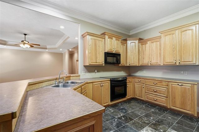 1054 S Kade Lane, Lake Charles, LA 70605